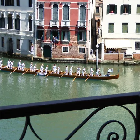 Vista Sul Canal Grande Frühstückspension 2*