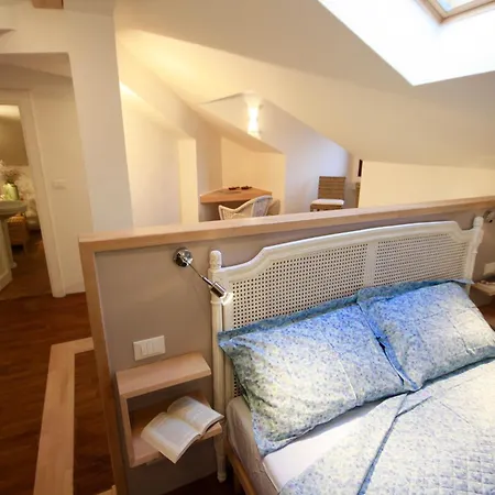 Vista Sul Canal Grande Bed & Breakfast 4*