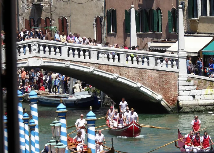 비스타 술 카날 그란데 B&B